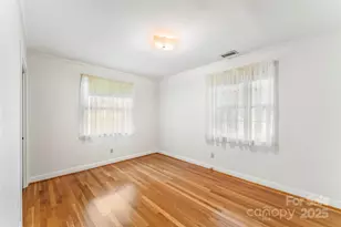 4745 16th St Dr NE, Hickory, NC 28601 - Photo 15