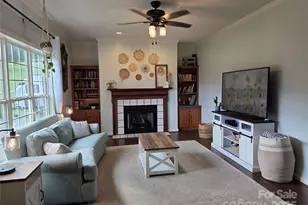 21 Persimmon Dr, Mills River, NC 28759 - Photo 5