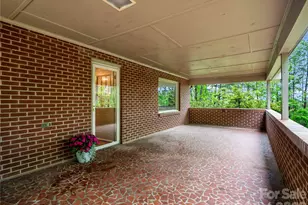 200 Little Wings Mountain Rd, Columbus, NC 28722 - Photo 5