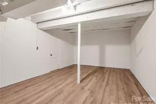 200 Little Wings Mountain Rd, Columbus, NC 28722 - Photo 31