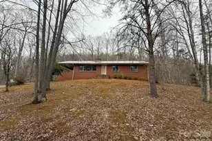 200 Little Wings Mountain Rd, Columbus, NC 28722 - Photo 37