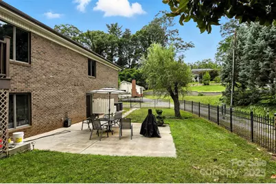 530 5th Street NW, Hickory, NC 28601 - Photo 39