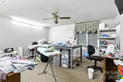 530 5th Street NW, Hickory, NC 28601 - Photo 31