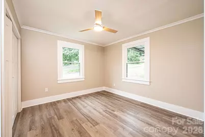 1105 Wildwood Road NE, Lenoir, NC 28645 - Photo 23