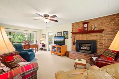 1074 Nikanor Road, West Jefferson, NC 28694 - Photo 5