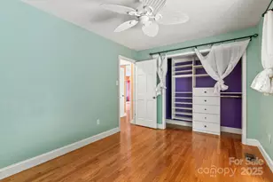 15 Mayfield Rd, Asheville, NC 28804 - Photo 17