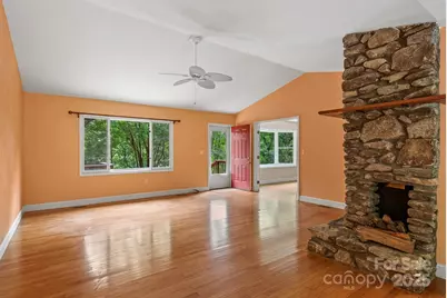15 Mayfield Road, Asheville, NC 28804 - Photo 7