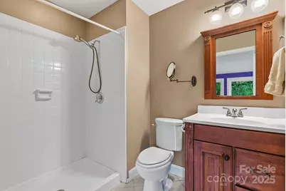 15 Mayfield Road, Asheville, NC 28804 - Photo 15