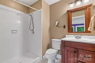 15 Mayfield Rd, Asheville, NC 28804 - Photo 15