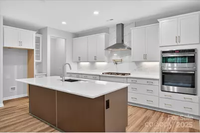 7926 Rolling Wheels Road #KEN0008, Charlotte, NC 28215 - Photo 9