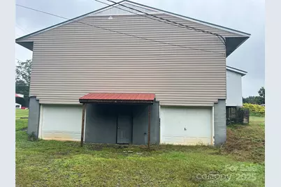 3506 Springs Road NE, Hickory, NC 28601 - Photo 9