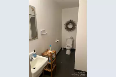 3506 Springs Road NE, Hickory, NC 28601 - Photo 11