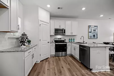 3144 Butler Hill Drive, Matthews, NC 28105 - Photo 3