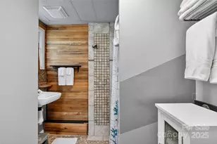 178 S Caldwell St, Brevard, NC 28712 - Photo 33