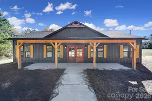 230 E Doc Garris Rd, Lancaster, SC 29720 - Photo 3