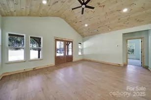 230 E Doc Garris Rd, Lancaster, SC 29720 - Photo 17