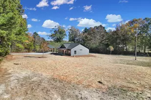 230 E Doc Garris Rd, Lancaster, SC 29720 - Photo 7