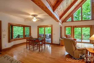 300 Sweet Birch Ln, Tuckasegee, NC 28783 - Photo 9