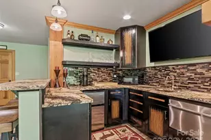 151 Austin Mountain Dr, Burnsville, NC 28714 - Photo 23