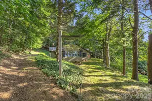 3605 Skyuka Mountain Rd, Columbus, NC 28722 - Photo 25