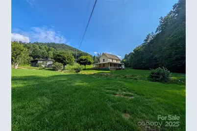 540 Pound Mill Branch Road NE, Burnsville, NC 28714 - Photo 11