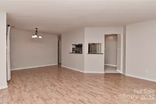 6500 Clavell Ln, Charlotte, NC 28210 - Photo 7