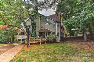 6500 Clavell Ln, Charlotte, NC 28210 - Photo 3