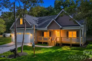 162 4th St NE, Taylorsville, NC 28681 - Photo 1