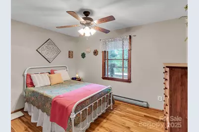 346 Wendy Way, Clyde, NC 28721 - Photo 17