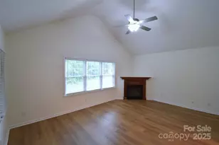 542 Queen Brogan Ct, Gastonia, NC 28054 - Photo 19