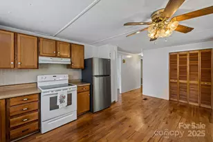 105 Corn Dr, Cedar Mountain, NC 28718 - Photo 7