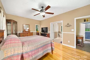 2216 Beans Creek Rd, Bakersville, NC 28705 - Photo 15