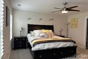 12417 Old Iron Ln, Charlotte, NC 28215 - Photo 27