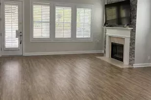 12417 Old Iron Ln, Charlotte, NC 28215 - Photo 15