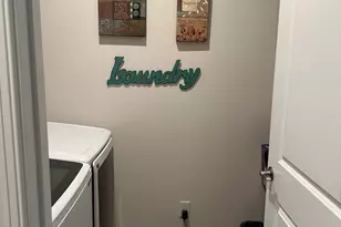 12417 Old Iron Ln, Charlotte, NC 28215 - Photo 25