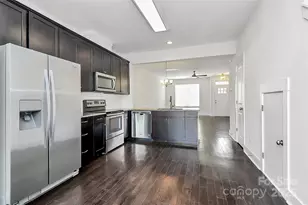 2564 Tranquil Oak Pl, Charlotte, NC 28206 - Photo 17