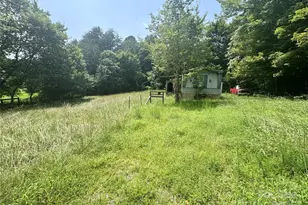 1031 Red Oak Dr, Walnut Cove, NC 27052 - Photo 7