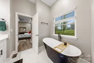 2002 Pln Fld Dr, Bessemer City, NC 28016 - Photo 19