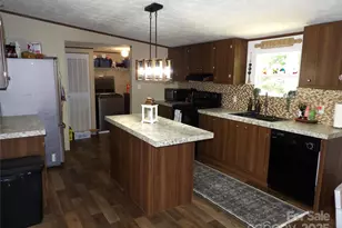 31 McGee Hl Rd, Fairview, NC 28730 - Photo 11