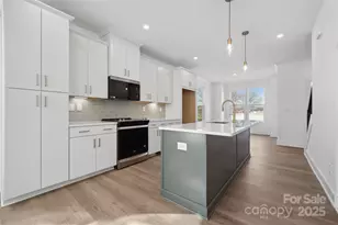 3630 S Tryon St, Charlotte, NC 28217 - Photo 1