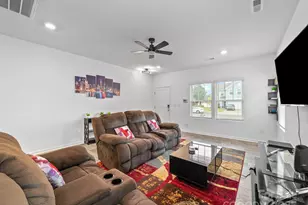 1004 Davis Hls Dr, Dallas, NC 28034 - Photo 5