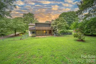 170 Hodge St, Rutherfordton, NC 28139 - Photo 7