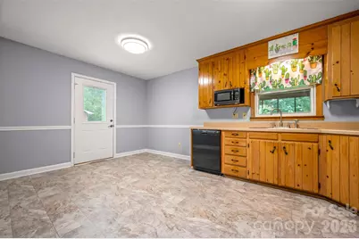 170 Hodge Street, Rutherfordton, NC 28139 - Photo 15