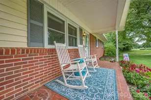 170 Hodge St, Rutherfordton, NC 28139 - Photo 9