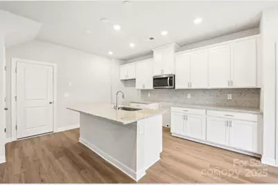 1428 Wildflower Street, Newton, NC 28658 - Photo 3