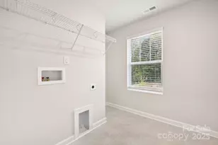 1428 Wildflower St, Newton, NC 28658 - Photo 7