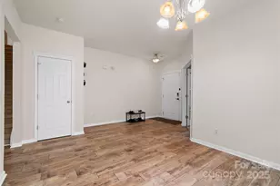 6213 Springbeauty Dr, Charlotte, NC 28227 - Photo 7