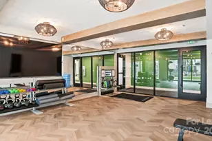 1133 Harding Pl, Charlotte, NC 28203 - Photo 17