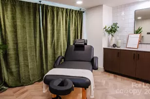 1133 Harding Pl, Charlotte, NC 28203 - Photo 21