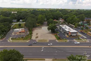 706 S Main St, Mount Holly, NC 28120 - Photo 1